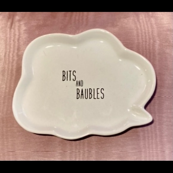 NWT Ivory Ceramic Trinket / Jewelry Dish Plate Tray “ Bits & Baubles “ 🤍… - Picture 5 of 5